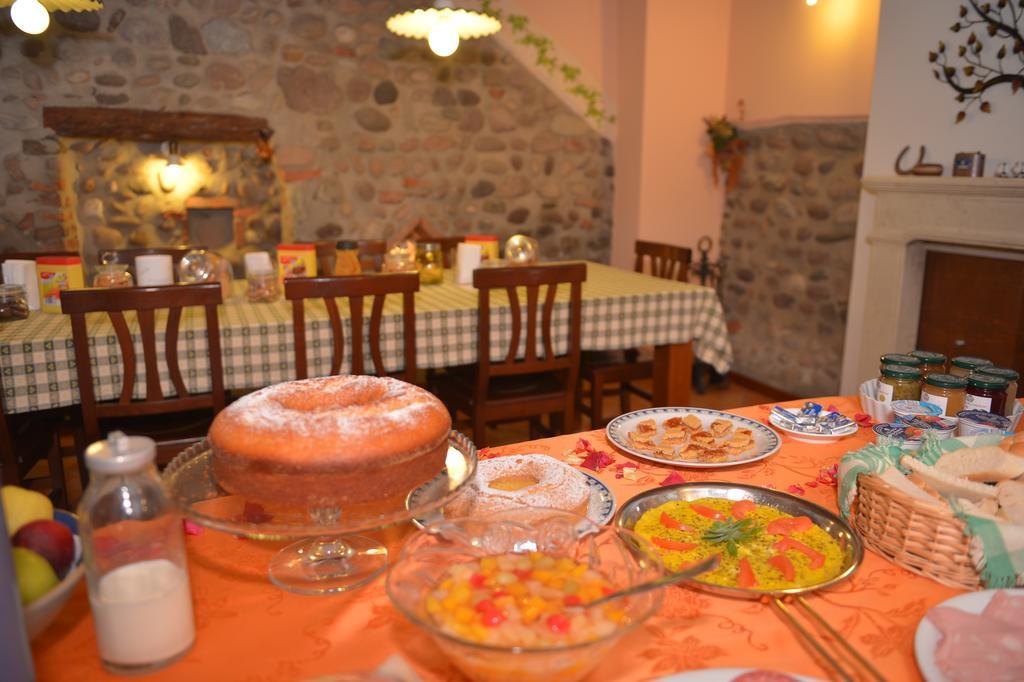 Agriturismo Le Mura Del Gherlo Villa Valeggio sul Mincio Bagian luar foto