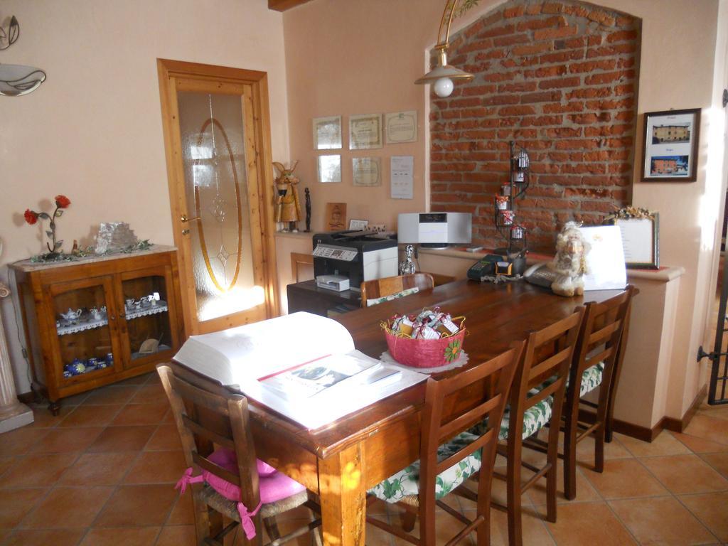 Agriturismo Le Mura Del Gherlo Villa Valeggio sul Mincio Bagian luar foto